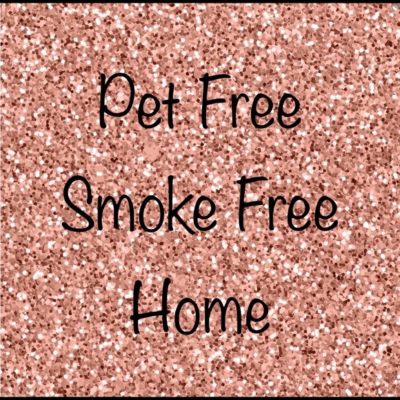 Pet Free/ Smoke Free Home - Picture 1 of 1